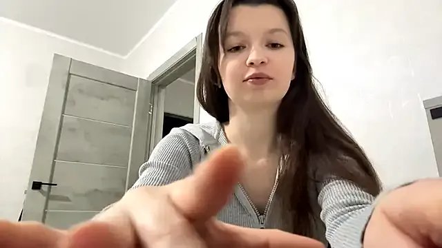 Freechat EllieBerrie on StripChat