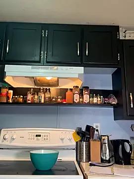 EllieMelts from StripChat