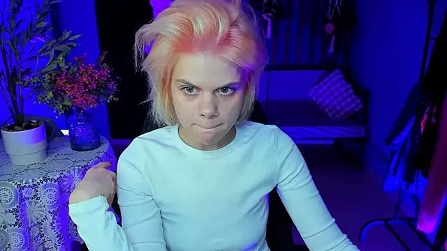 EllieMurler from StripChat is Freechat