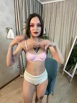 ElliePink from StripChat is Freechat