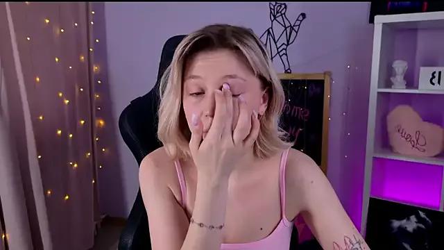 Try girls webcam shows. Sweet cute Free Performers.