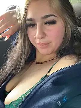 ElsaMae from StripChat is Freechat