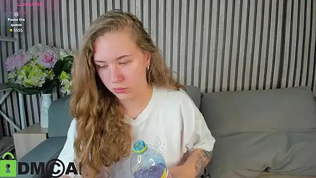 Try girls webcam shows. Sweet cute Free Performers.