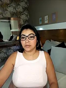 EmaBakker from StripChat