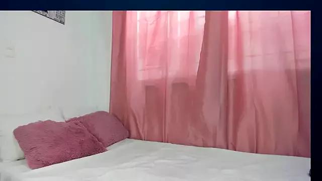 Emily_brown12 from StripChat is Freechat