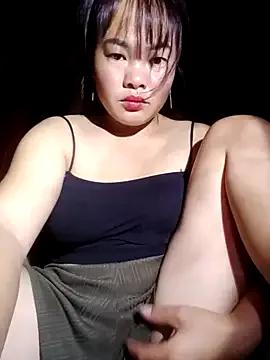 emilyzz from StripChat is Freechat