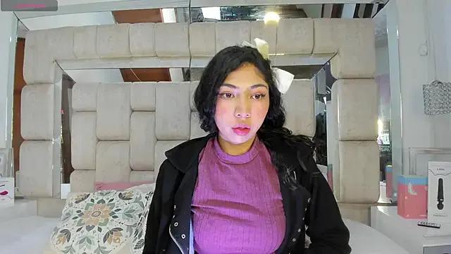 Try girls webcam shows. Sweet cute Free Performers.