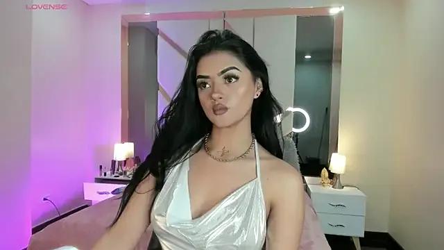 EmmaStonns from StripChat