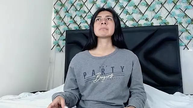 EmmaWilliamss from StripChat