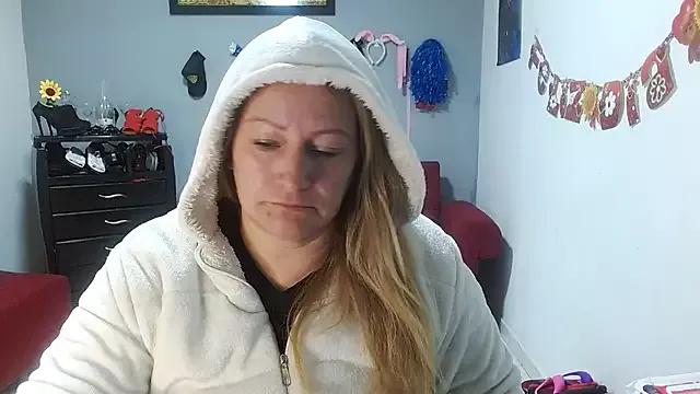 emperabigbootybigass from StripChat