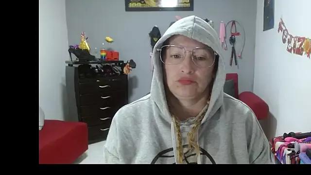 emperabigbootybigass from StripChat