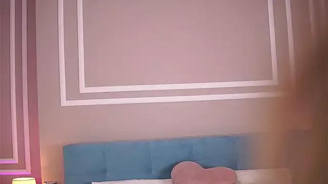 EnjoyableEmma from StripChat