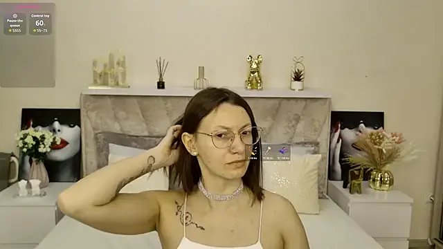 Private EstherPeachX on StripChat