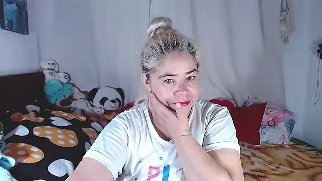Try girls webcam shows. Sweet cute Free Performers.