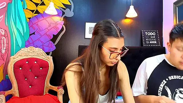 Ethan_N_Abby from StripChat is Freechat
