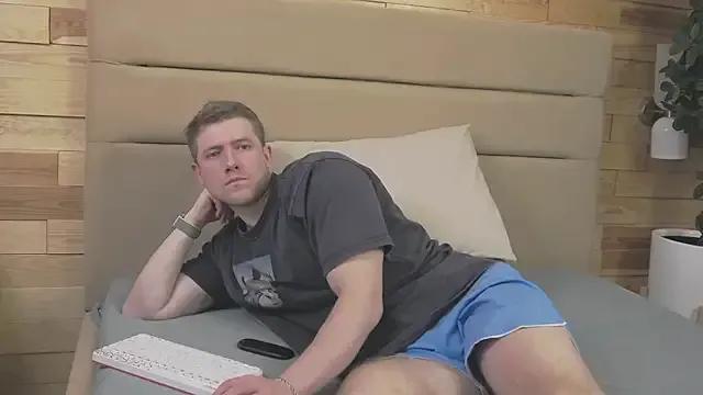 EthanPinkman from StripChat is Freechat