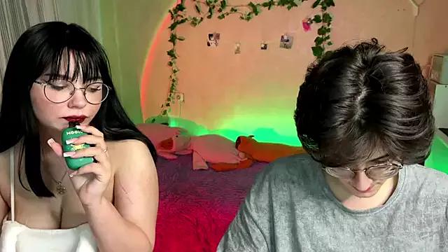 EthelAndre from StripChat is Freechat