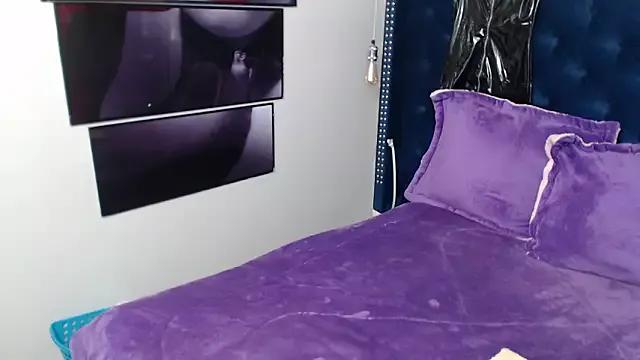 Try girls webcam shows. Sweet cute Free Performers.