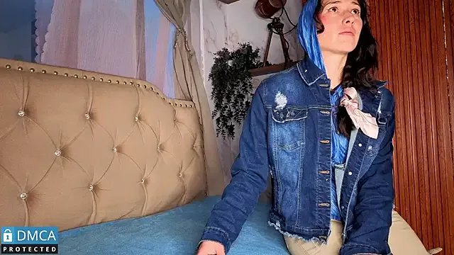 eva_delight_ from StripChat is Freechat