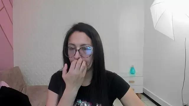Eva_mermaid from StripChat is Freechat