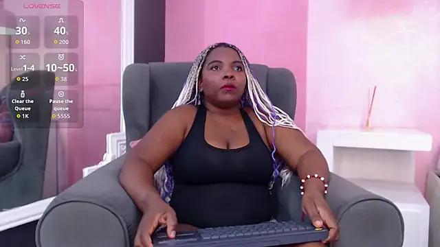 EvaaTayson from StripChat