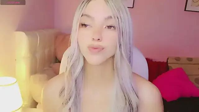 Try girls webcam shows. Sweet cute Free Performers.