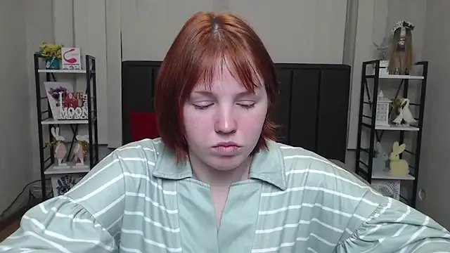 Freechat EvelinaRedfox on StripChat