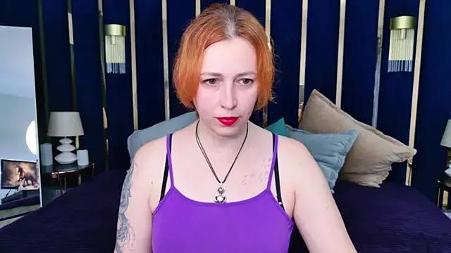 Evie_Bennet from StripChat is Freechat