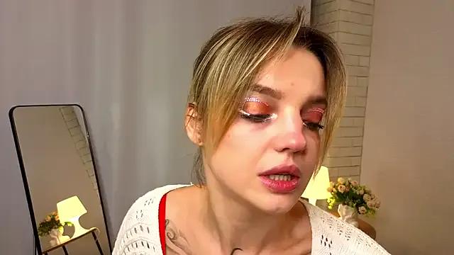 Try girls webcam shows. Sweet cute Free Performers.