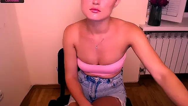 Try girls webcam shows. Sweet cute Free Performers.