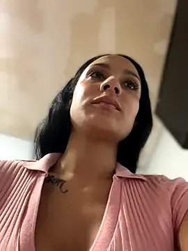 Freechat FerrariFrench on StripChat