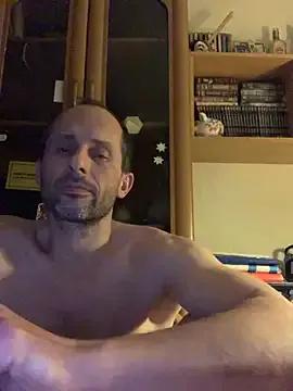 firefoxfeel from StripChat is Freechat