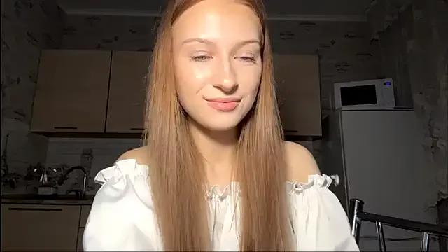 FloreLeroy from StripChat is Freechat