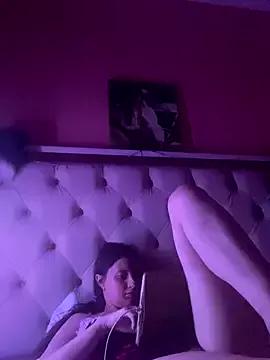 Try girls webcam shows. Sweet cute Free Performers.