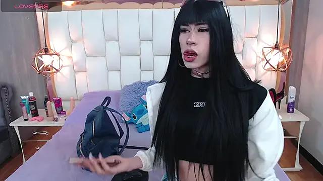 Foxxy_Doll from StripChat