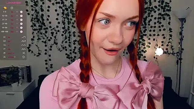 Foxy_blush from StripChat is Freechat