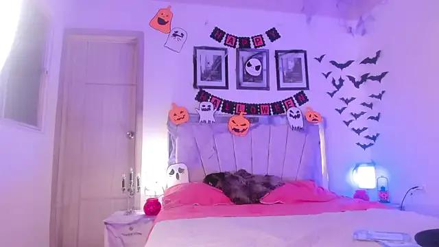 Try girls webcam shows. Sweet cute Free Performers.