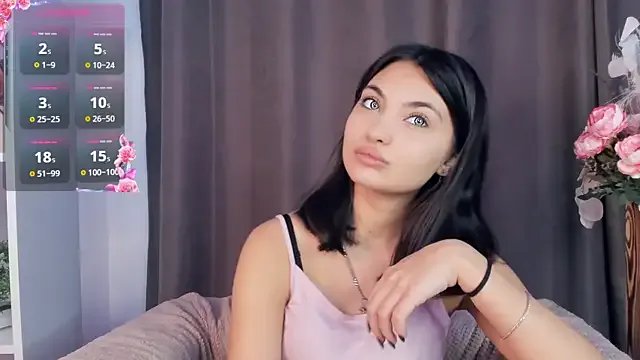 Freechat FunnyyMonkeyy on StripChat