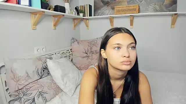 Try girls webcam shows. Sweet cute Free Performers.