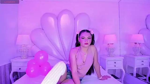 Try girls webcam shows. Sweet cute Free Performers.