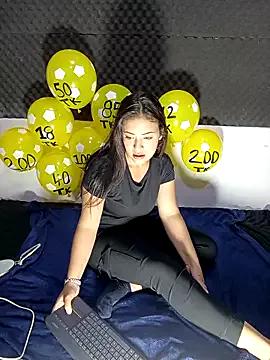 gabriellanova from StripChat is Freechat