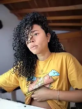 Freechat GabriSaenz on StripChat