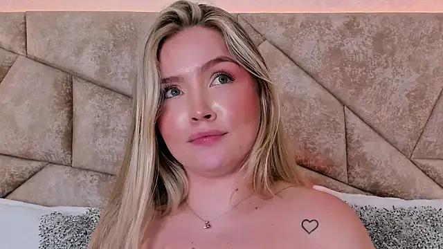 GaiaBaker from StripChat