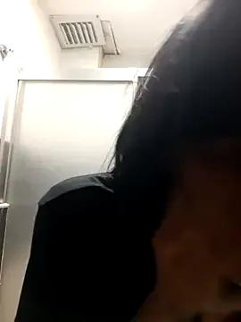 Gecenin_Kralicesi from StripChat