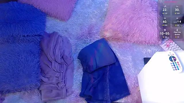 Try girls webcam shows. Sweet cute Free Performers.