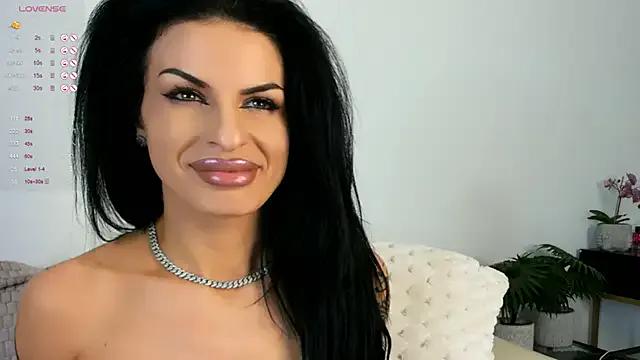 GiaInked on StripChat 