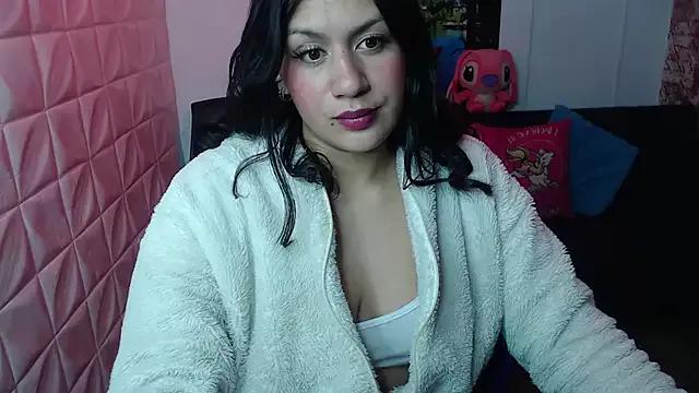 Try girls webcam shows. Sweet cute Free Performers.
