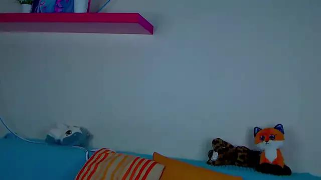 Gina_lovelyy from StripChat is Freechat