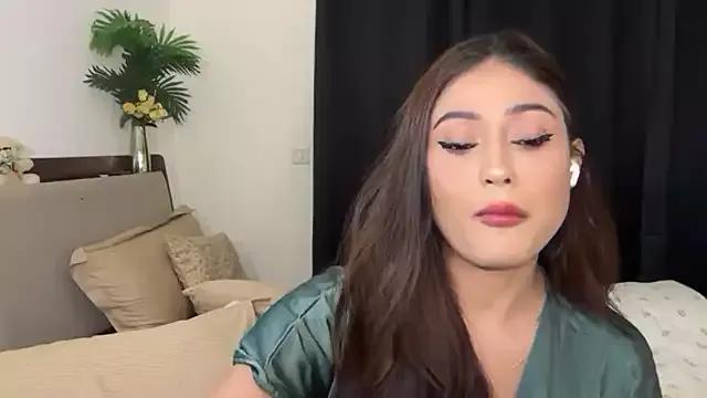 Try girls webcam shows. Sweet cute Free Performers.