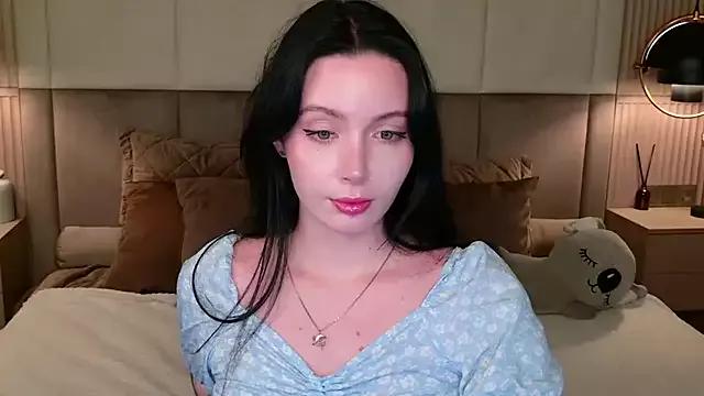 Goldy_Stark from StripChat